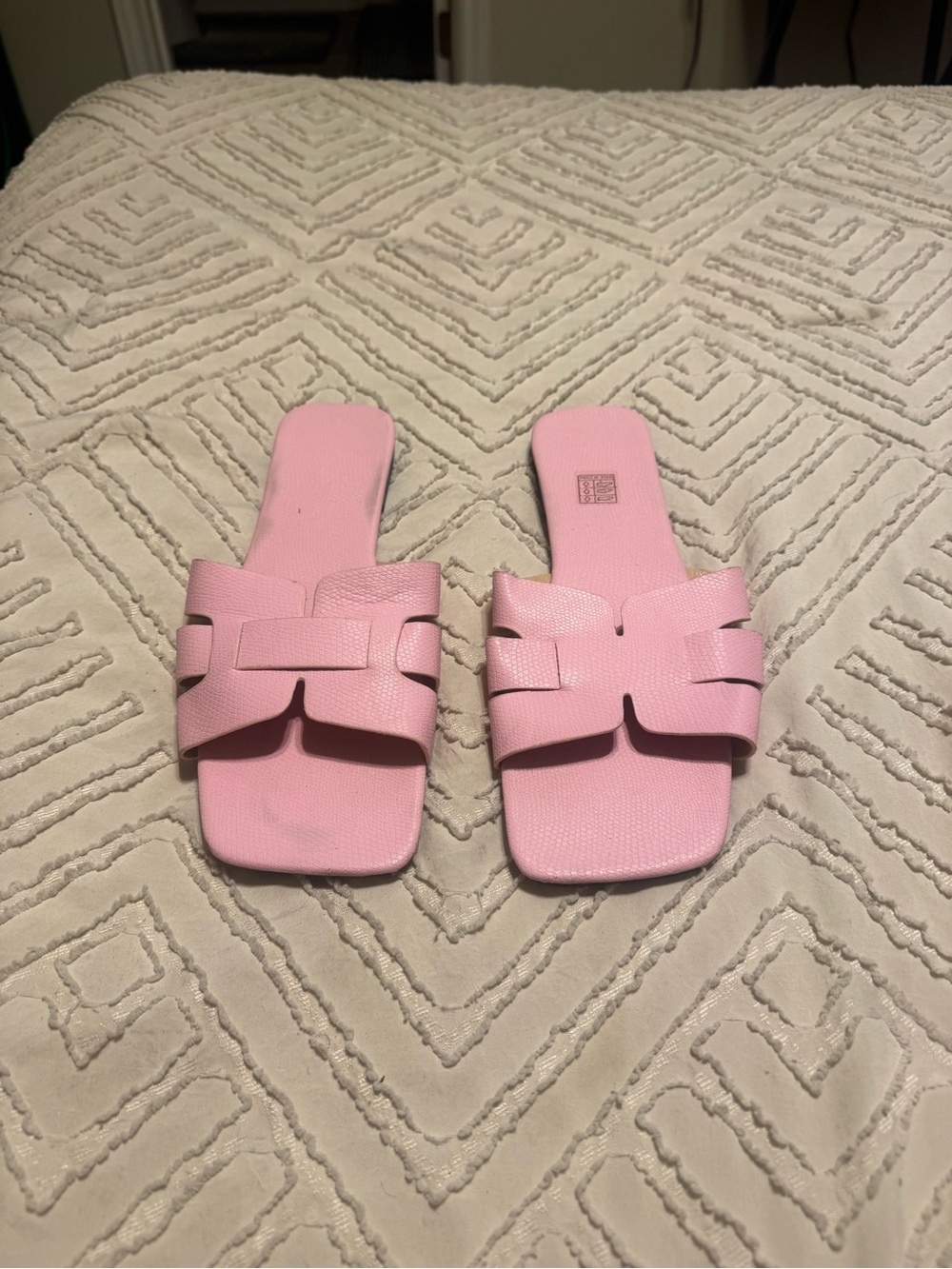 Women’s Pink Slide Sandals - Lightweight Casual Slides